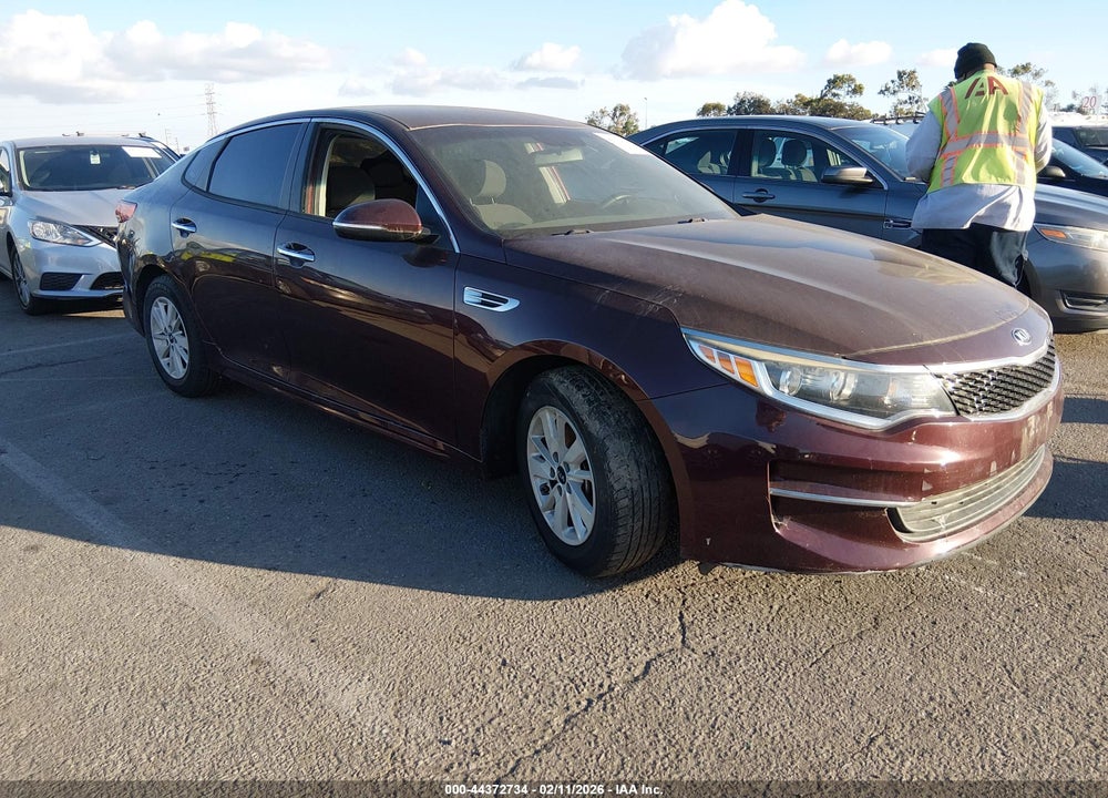 2016 KIA OPTIMA LX VIN: 5XXGT4L33GG114733