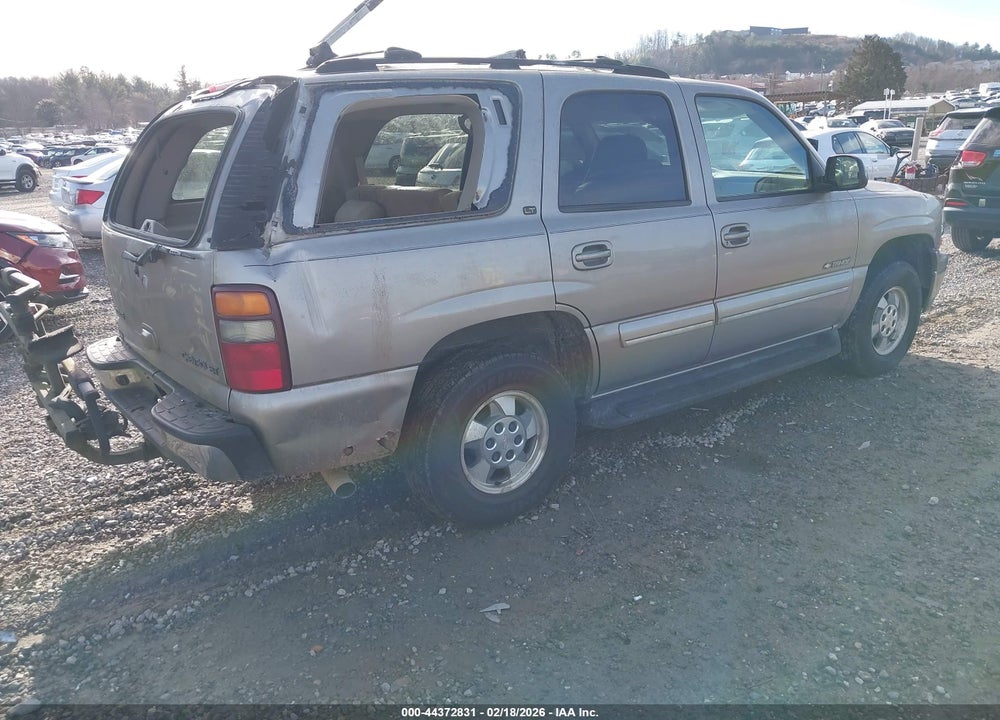 2002 CHEVROLET TAHOE LT VIN: 1GNEK13Z92R262542
