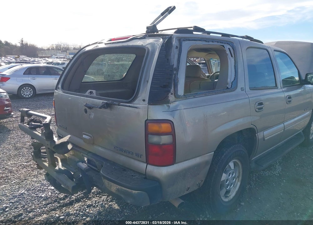 2002 CHEVROLET TAHOE LT VIN: 1GNEK13Z92R262542