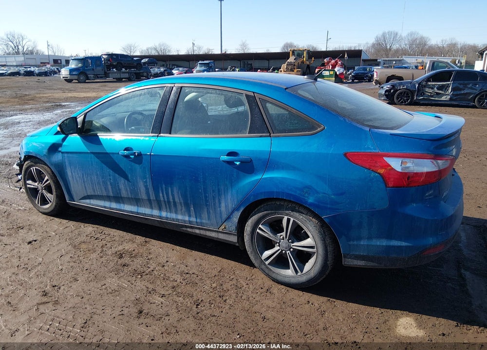 2014 FORD FOCUS SE VIN: 1FADP3F29EL235788