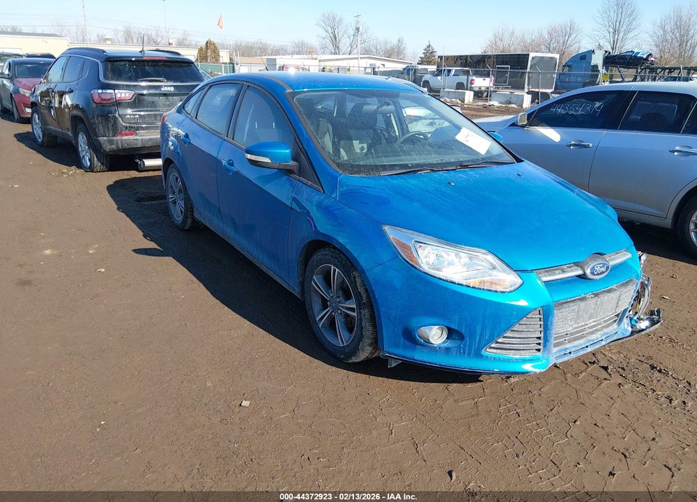 2014 FORD FOCUS SE VIN: 1FADP3F29EL235788