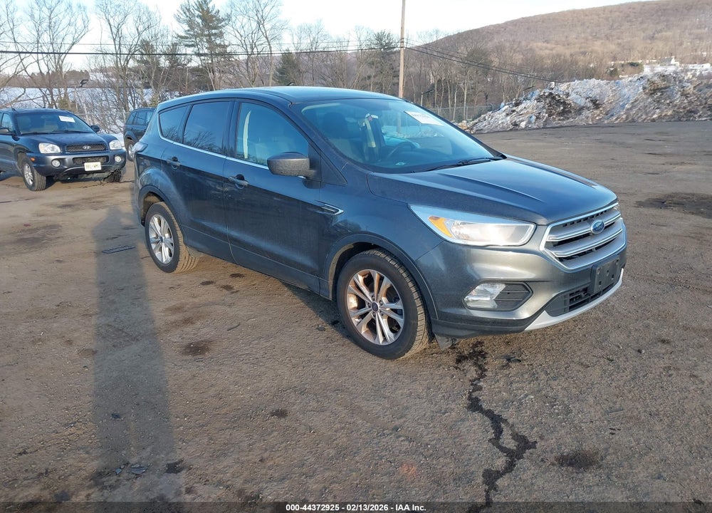 2017 FORD ESCAPE SE VIN: 1FMCU0GD1HUA52442