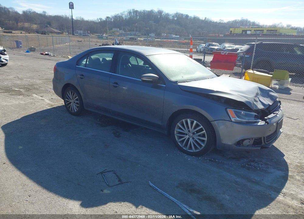 2014 VOLKSWAGEN JETTA 2.0L TDI VIN: 3VWLL7AJ2EM374034