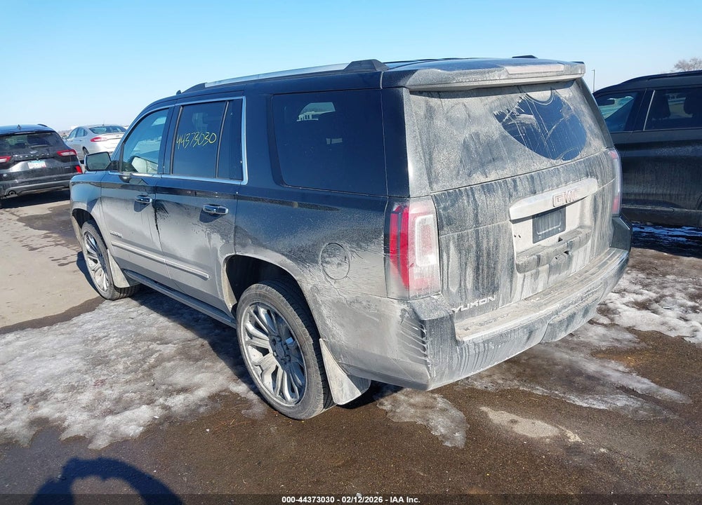 2018 GMC YUKON DENALI VIN: 1GKS2CKJ6JR357890