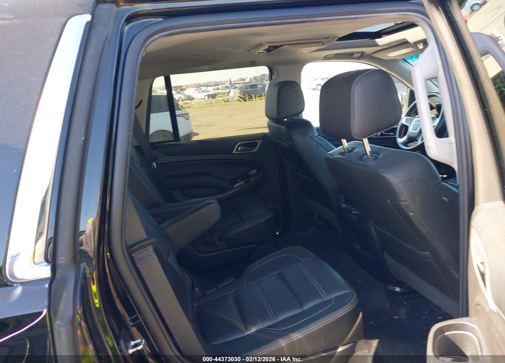 2018 GMC YUKON DENALI VIN: 1GKS2CKJ6JR357890