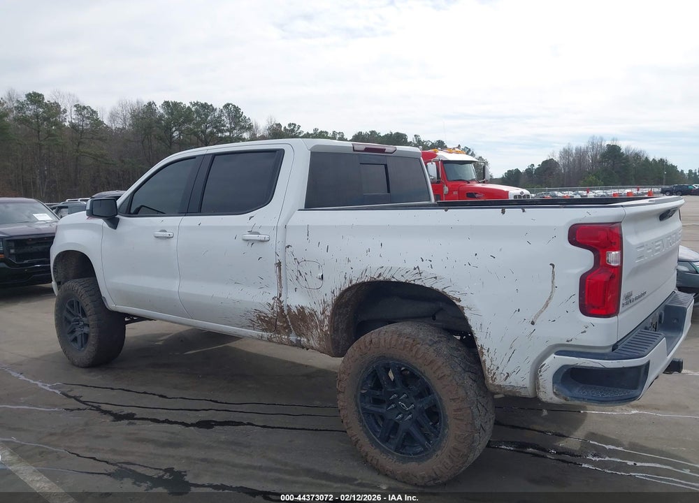 2024 CHEVROLET SILVERADO 1500 4WD  SHORT BED RST VIN: 1GCUDEED8RZ101990