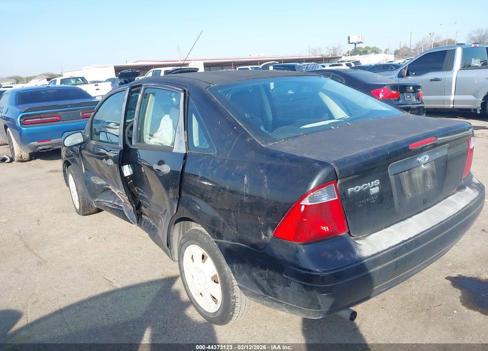 2007 FORD FOCUS S/SE/SES VIN: 1FAHP34N57W247887