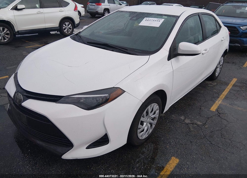 2018 TOYOTA COROLLA LE VIN: 5YFBURHE4JP796051