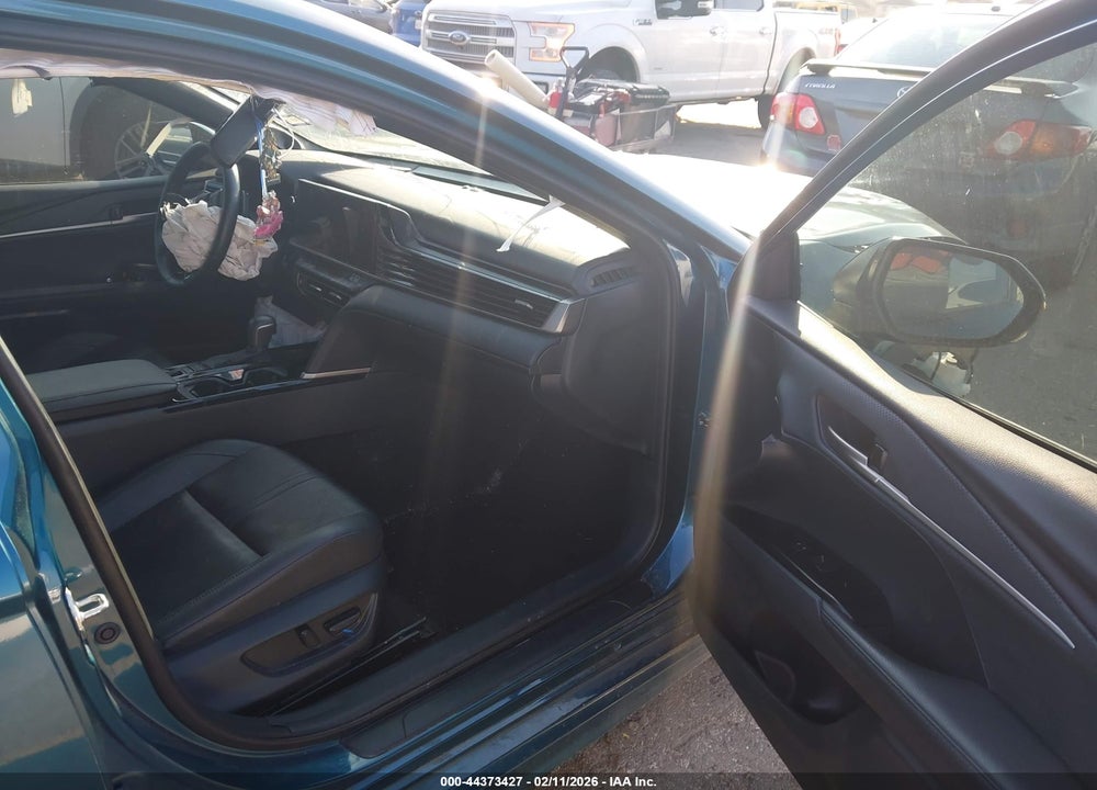 2025 TOYOTA CAMRY XSE VIN: 4T1DAACK0SU060319