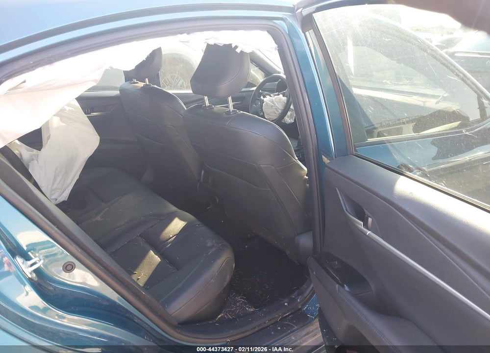 2025 TOYOTA CAMRY XSE VIN: 4T1DAACK0SU060319
