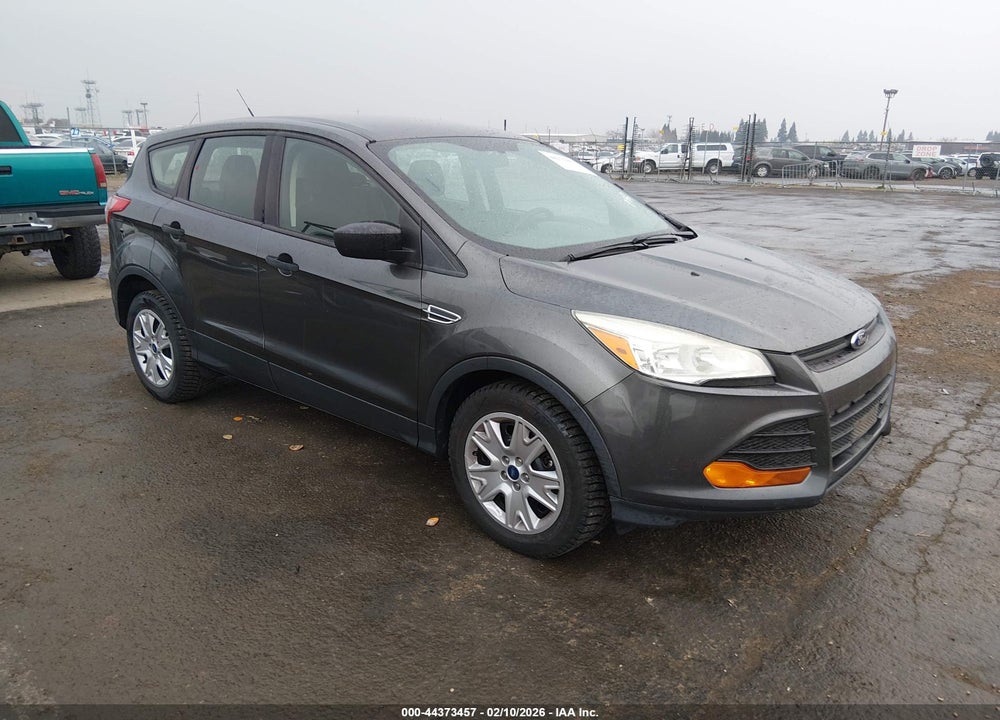 2015 FORD ESCAPE S VIN: 1FMCU0F79FUA52987