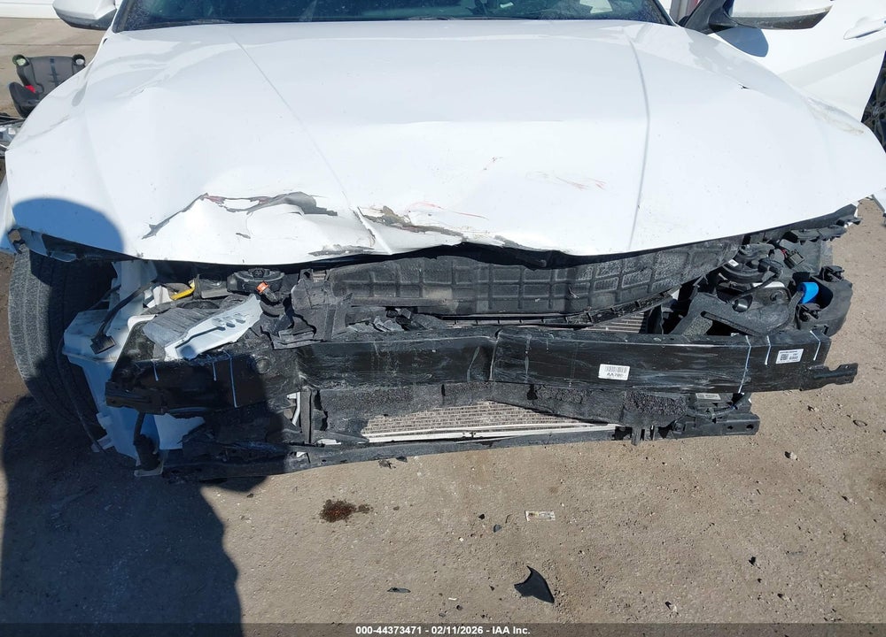 2024 HYUNDAI ELANTRA SEL VIN: KMHLM4DG9RU768805