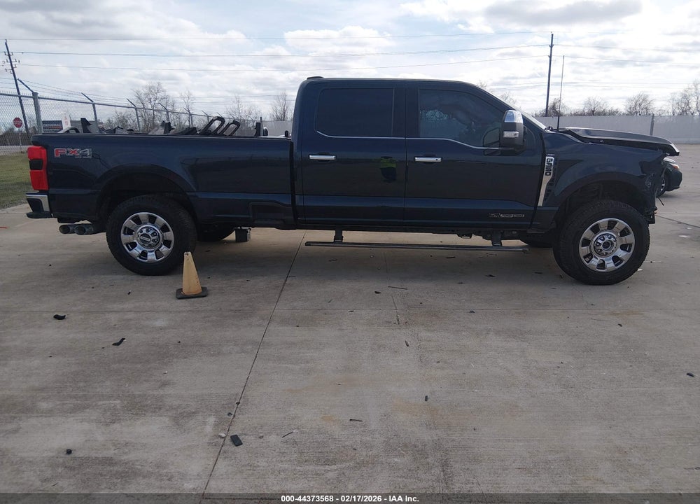 2024 FORD F-350 LARIAT VIN: 1FT8W3BT7REE89894