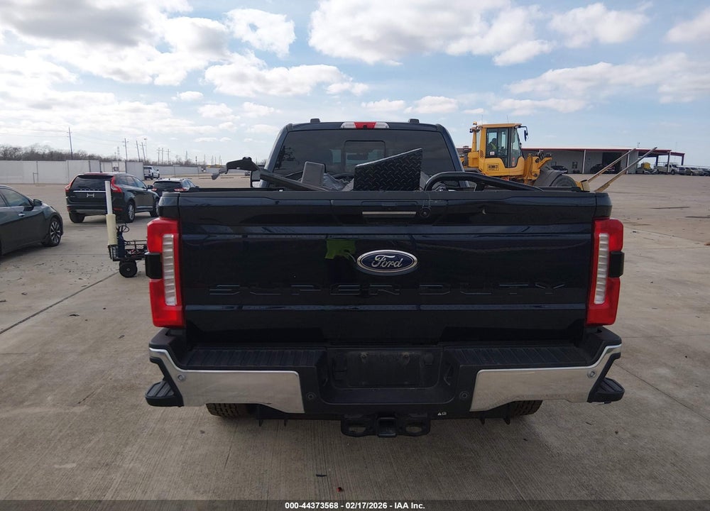 2024 FORD F-350 LARIAT VIN: 1FT8W3BT7REE89894