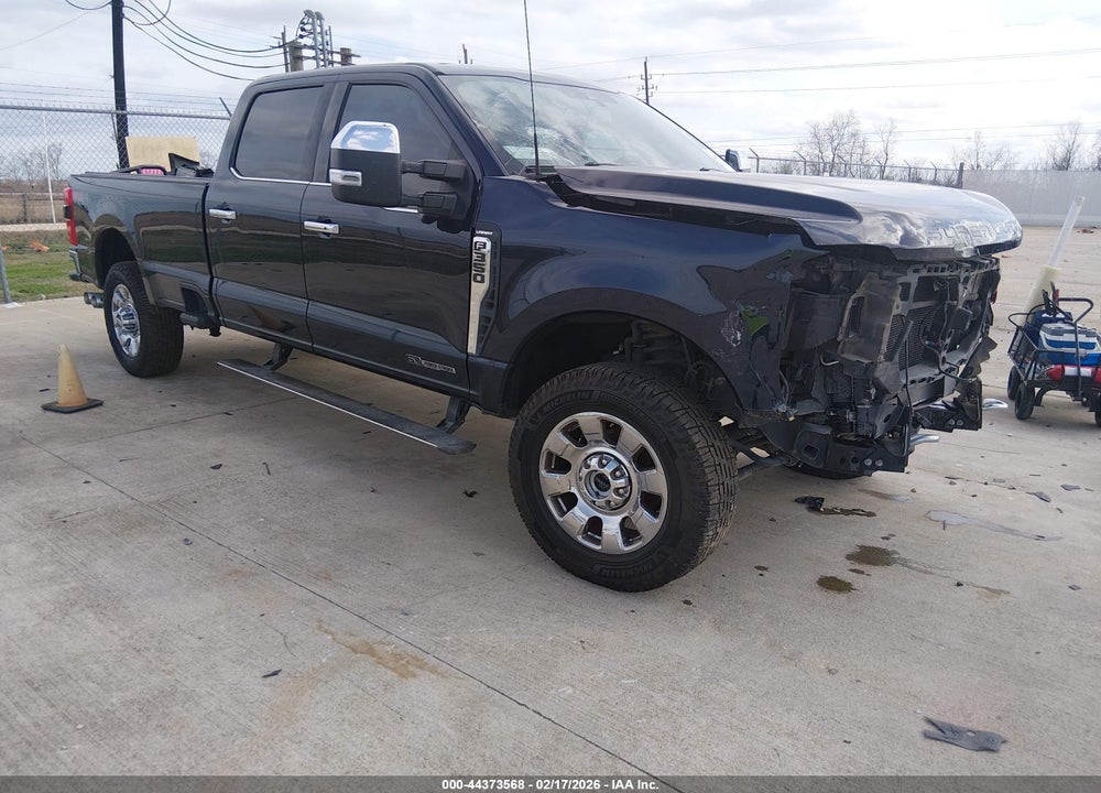 2024 FORD F-350 LARIAT VIN: 1FT8W3BT7REE89894