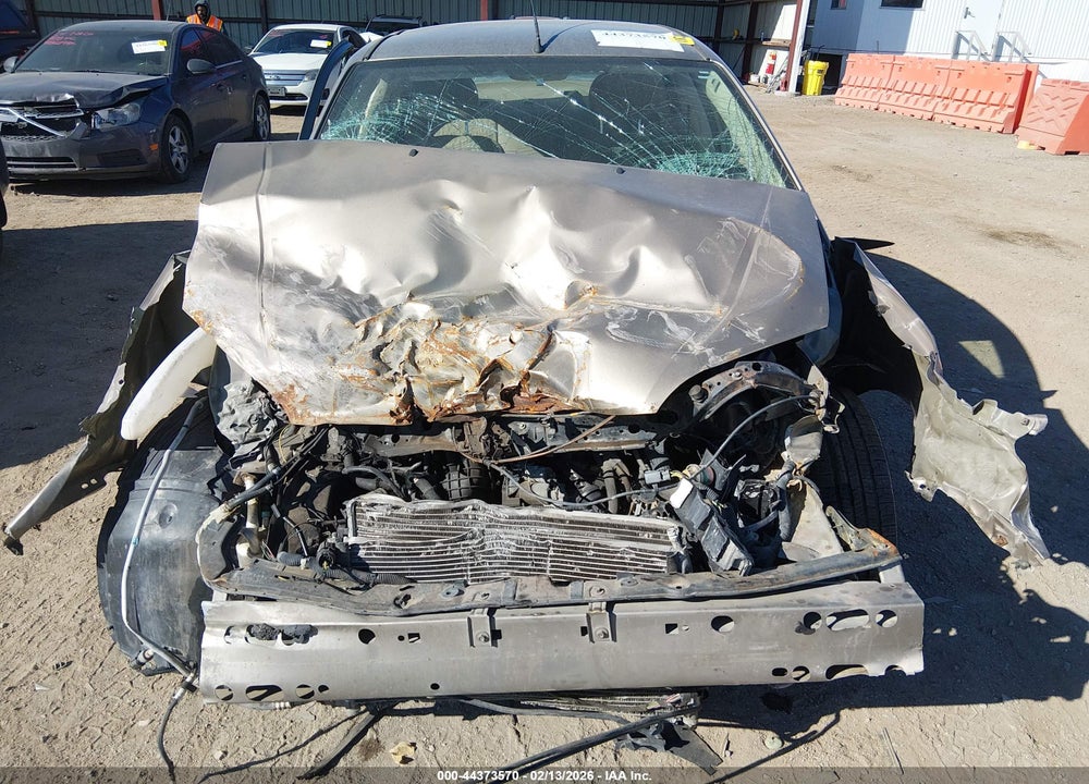 2005 FORD FOCUS ZX4 VIN: 1FAFP34NX5W312236
