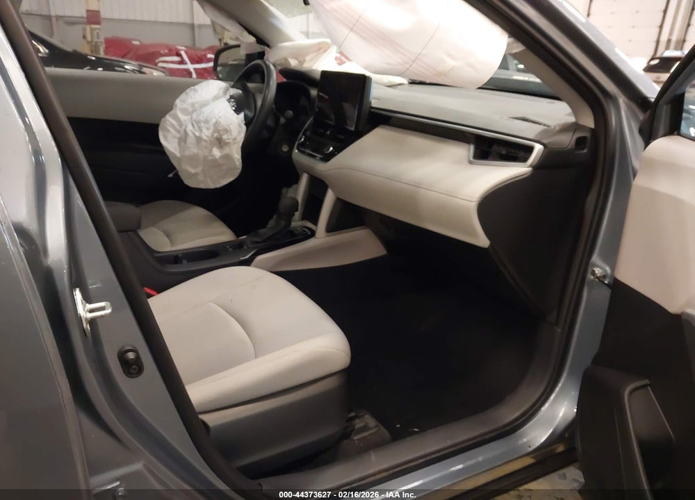 2024 TOYOTA COROLLA CROSS L VIN: 7MUAAABG4RV103150