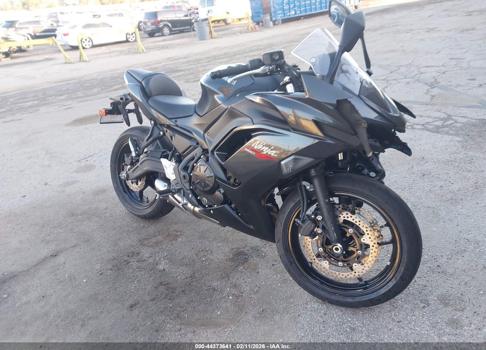 2026 KAWASAKI EX650 R VIN: ML5EXER13TDAG7353