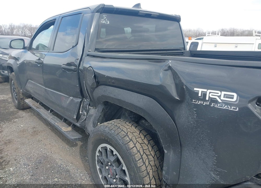 2024 TOYOTA TACOMA TRD OFF ROAD VIN: 3TMLB5JN4RM060386