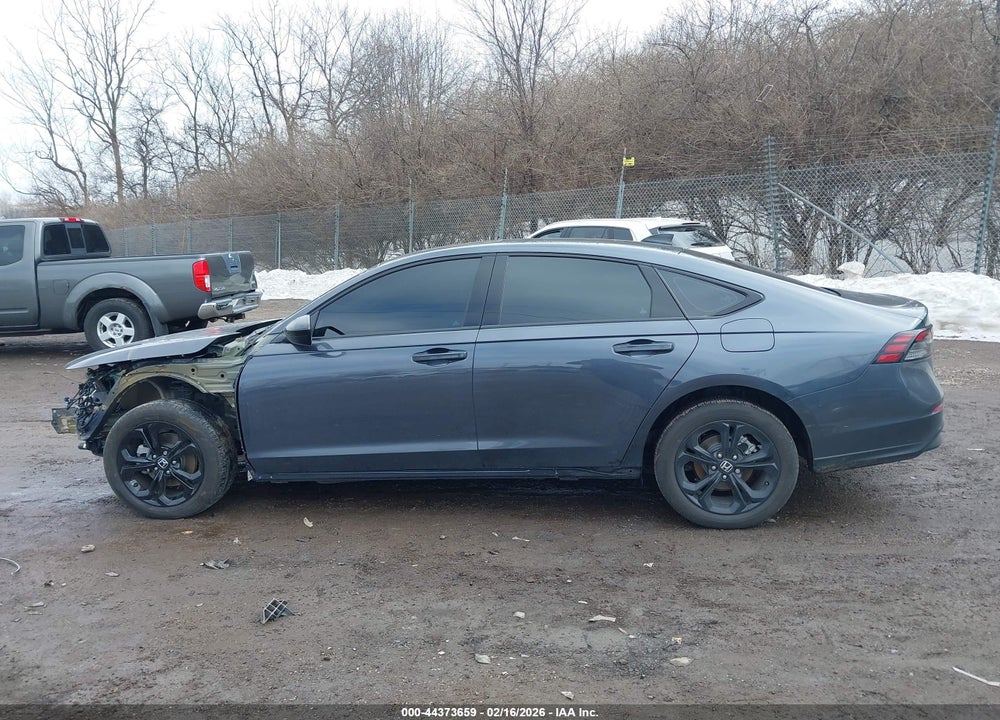 2025 HONDA ACCORD SE VIN: 1HGCY1F40SA067590
