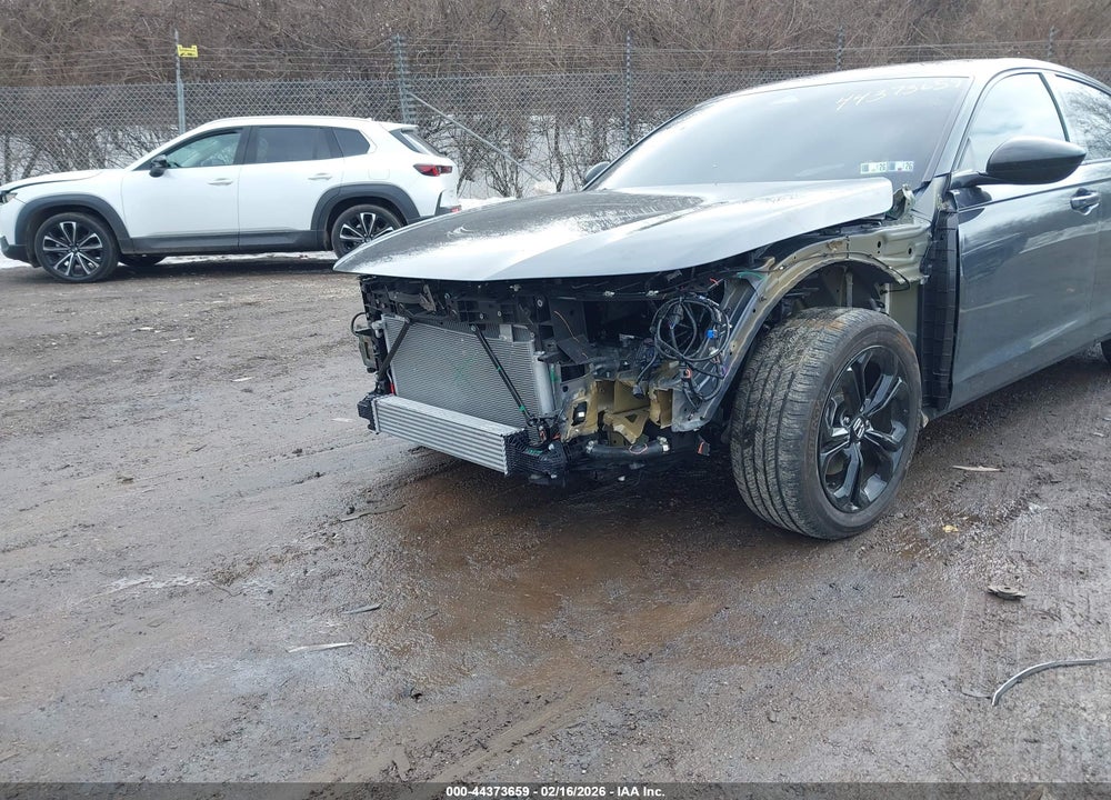 2025 HONDA ACCORD SE VIN: 1HGCY1F40SA067590