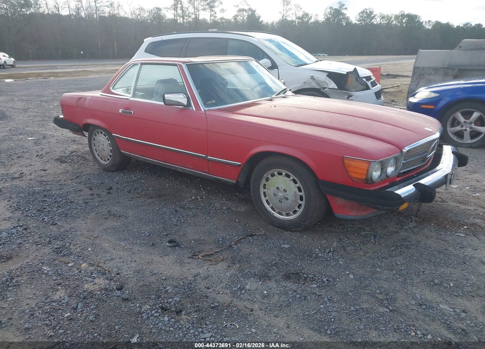 1987 MERCEDES-BENZ 560 SL VIN: WDBBA48D3HA074439