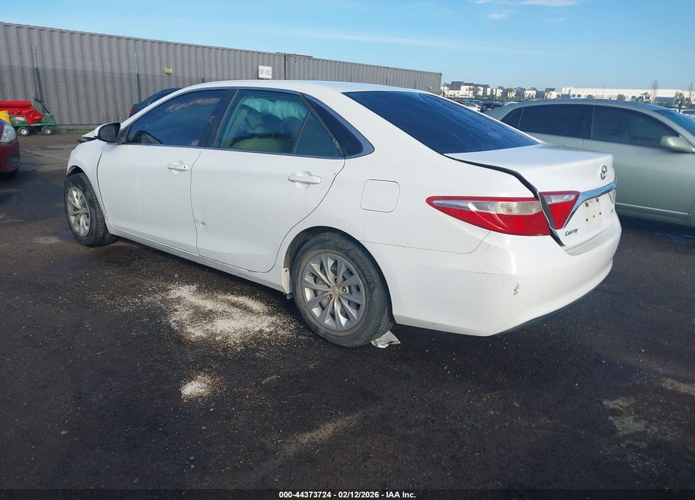 2017 TOYOTA CAMRY LE VIN: 4T1BF1FK4HU421533