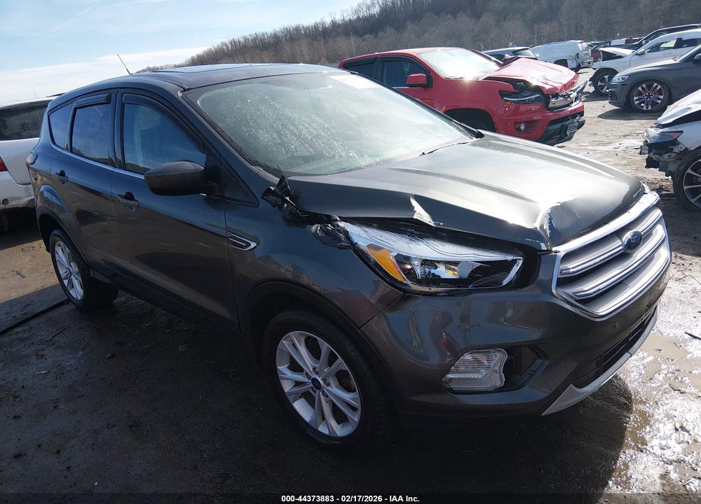 2019 FORD ESCAPE SE VIN: 1FMCU9GD0KUA96072