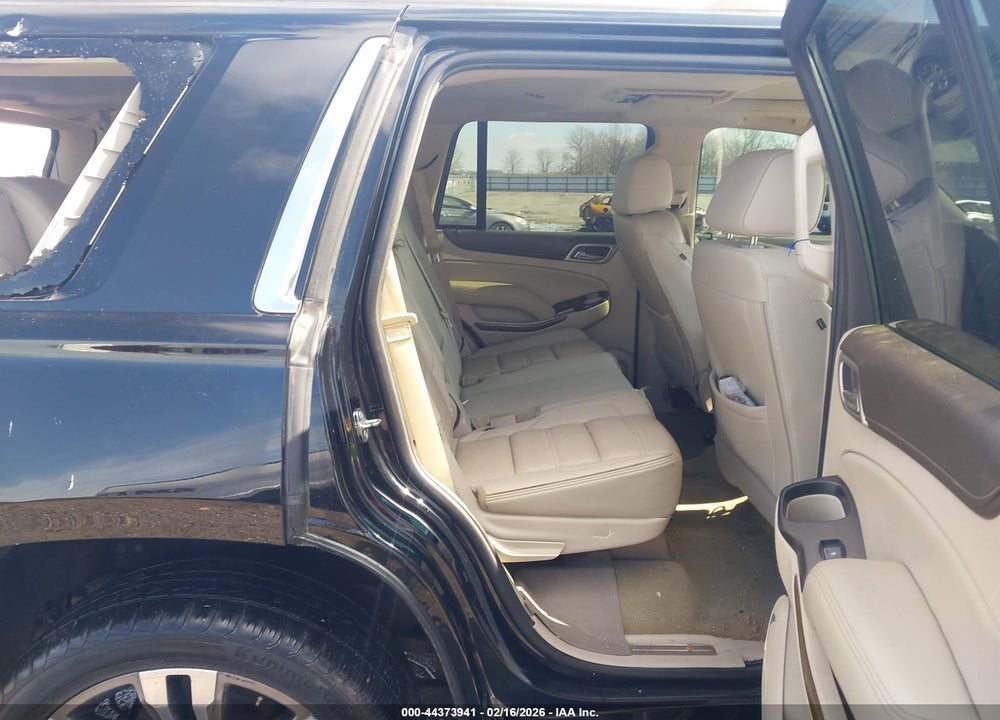 2018 GMC YUKON DENALI VIN: 1GKS1CKJXJR290729