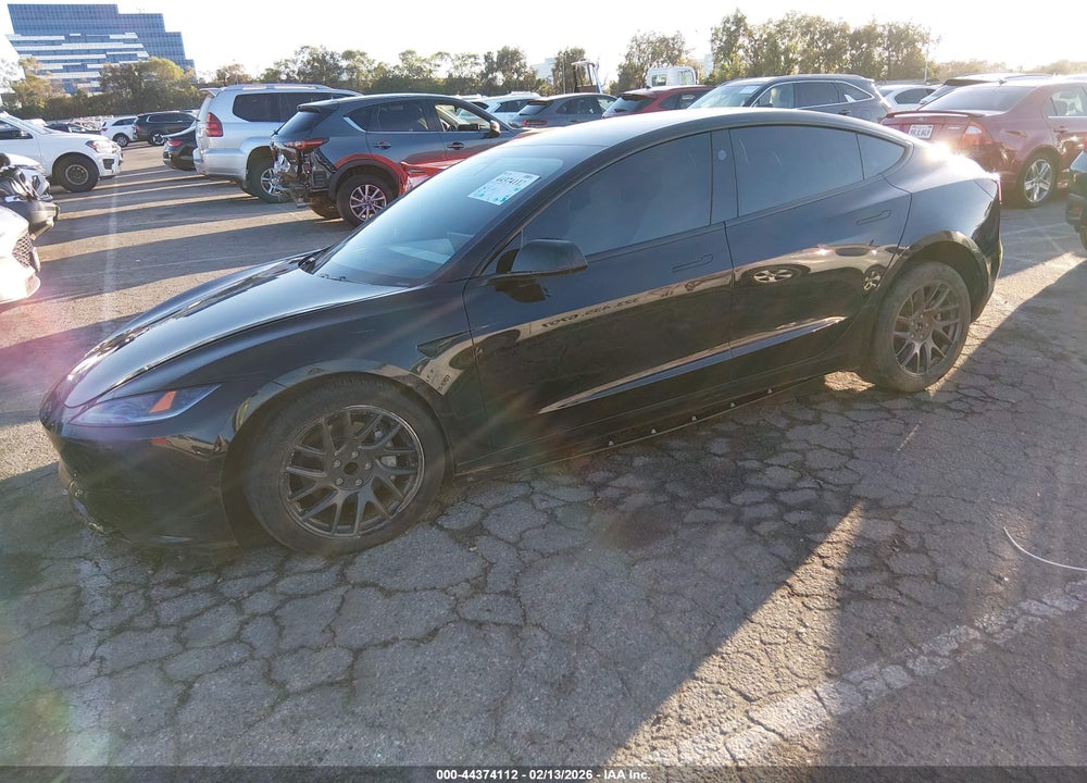 2025 TESLA MODEL 3 LONG RANGE REAR-WHEEL DRIVE/STANDARD REAR-WHEEL DRIVE VIN: 5YJ3E1EA1SF040243