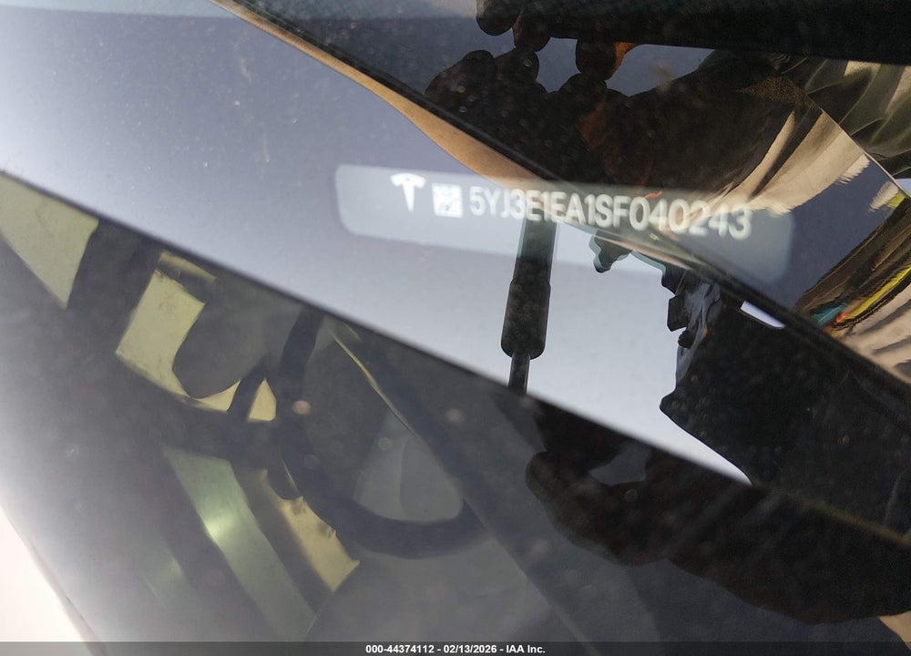 2025 TESLA MODEL 3 LONG RANGE REAR-WHEEL DRIVE/STANDARD REAR-WHEEL DRIVE VIN: 5YJ3E1EA1SF040243