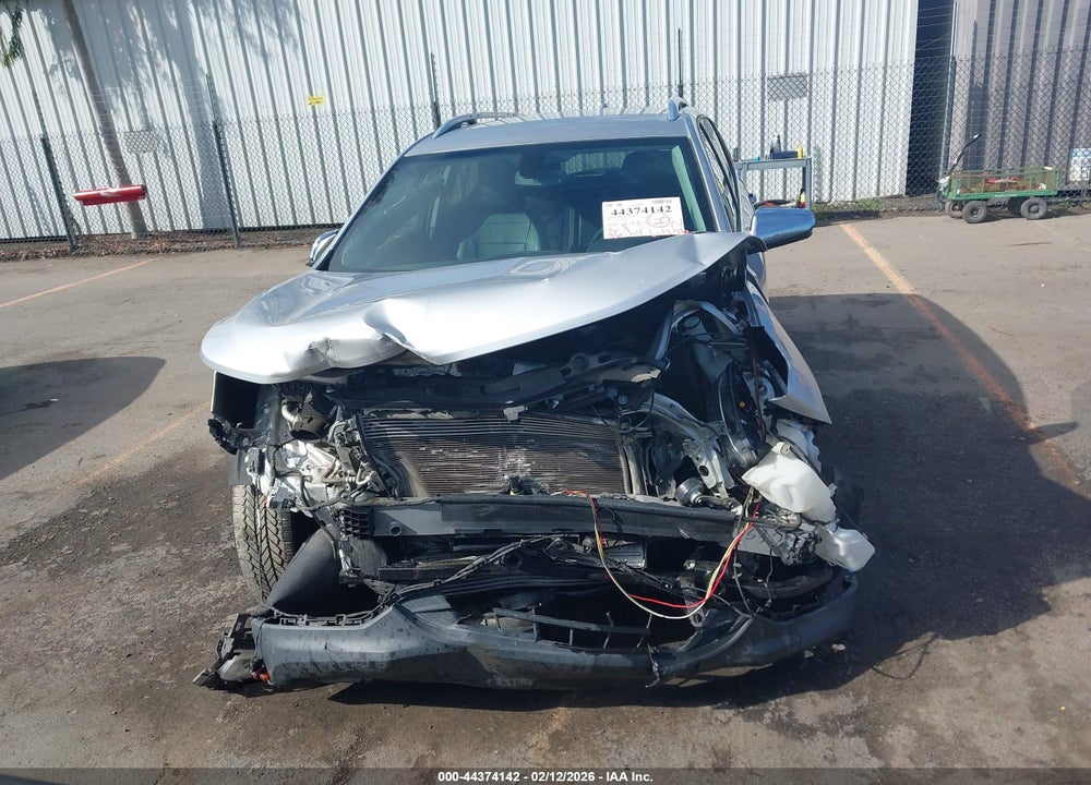 2018 CHEVROLET EQUINOX PREMIER VIN: 3GNAXMEV6JS624740