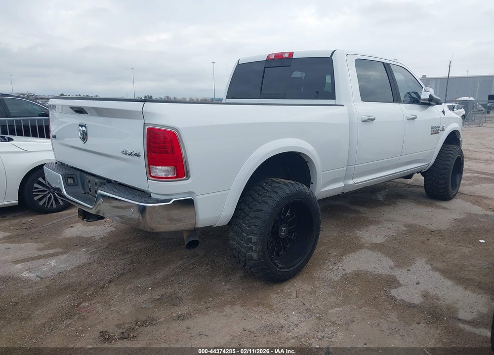 2016 RAM 2500 LAIE VIN: 3C6UR5FL1GG133711