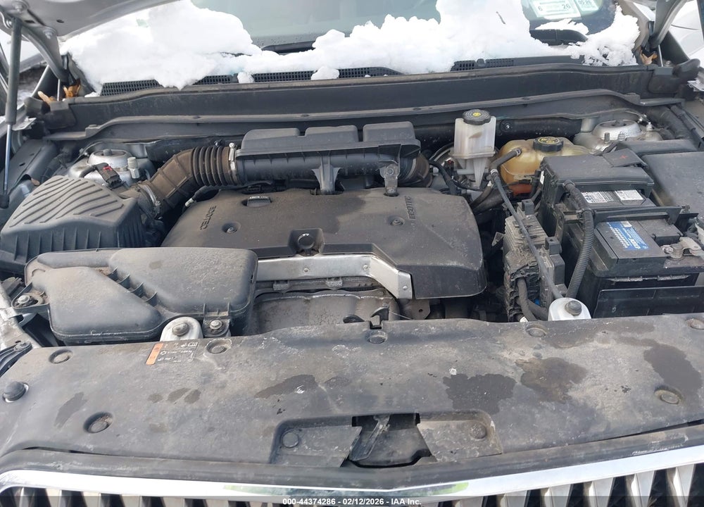 2018 BUICK ENVISION ESSENCE VIN: LRBFX2SA3JD028858