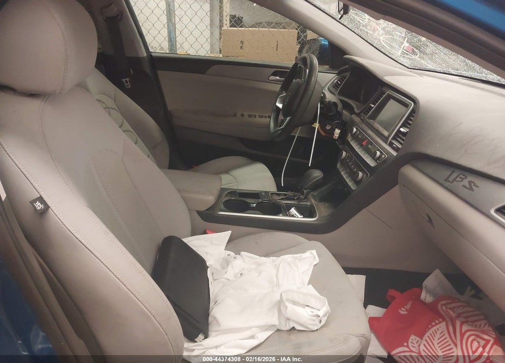 2019 HYUNDAI SONATA SE VIN: 5NPE24AF5KH767939