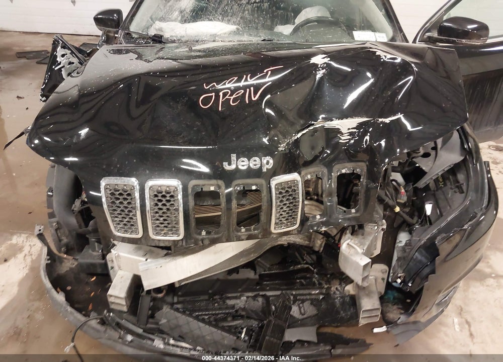 2019 JEEP CHEROKEE LATITUDE PLUS 4X4 VIN: 1C4PJMLX1KD113978