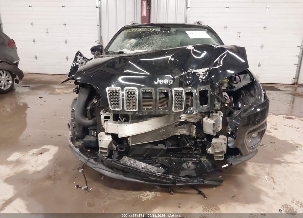 2019 JEEP CHEROKEE LATITUDE PLUS 4X4 VIN: 1C4PJMLX1KD113978