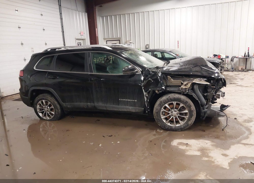 2019 JEEP CHEROKEE LATITUDE PLUS 4X4 VIN: 1C4PJMLX1KD113978