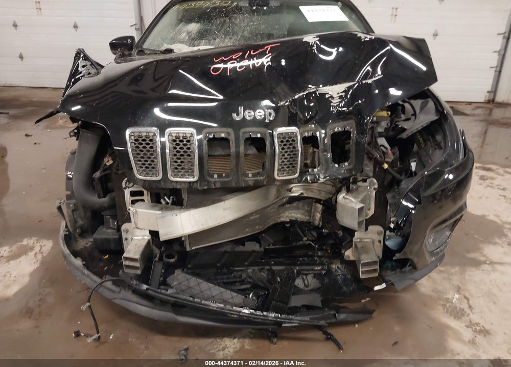 2019 JEEP CHEROKEE LATITUDE PLUS 4X4 VIN: 1C4PJMLX1KD113978