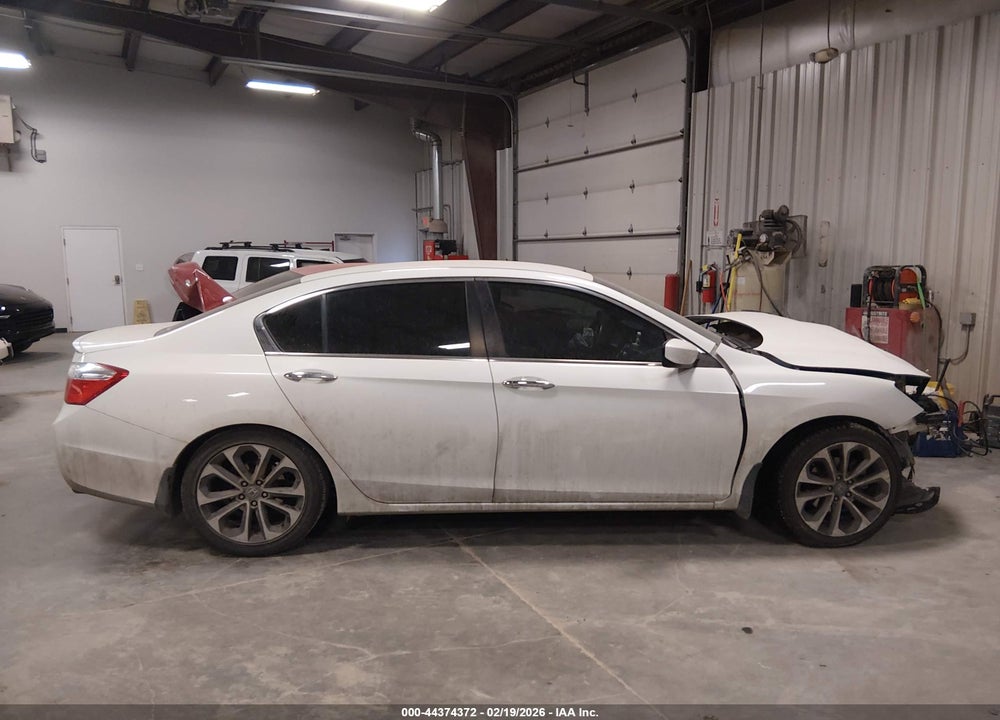 2013 HONDA ACCORD SPORT VIN: 1HGCR2F55DA264012