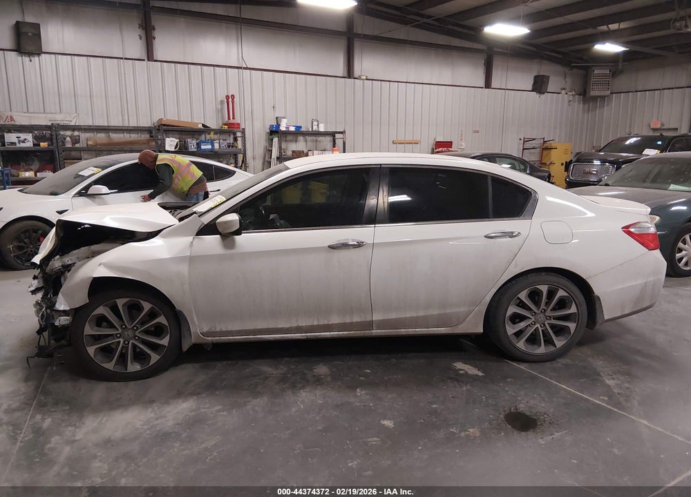 2013 HONDA ACCORD SPORT VIN: 1HGCR2F55DA264012
