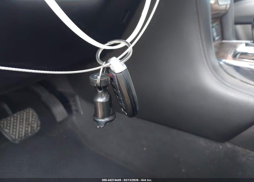 2016 INFINITI QX80 VIN: JN8AZ2NF6G9611101