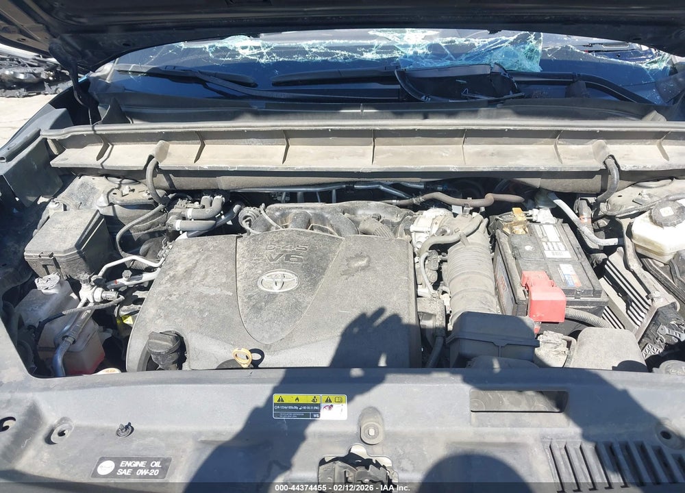 2021 TOYOTA HIGHLANDER XLE VIN: 5TDHZRBH1MS535356