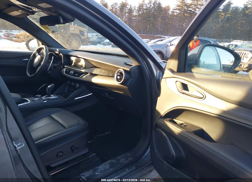 2023 ALFA ROMEO STELVIO SPRINT AWD VIN: ZASPAKAN8P7D63916