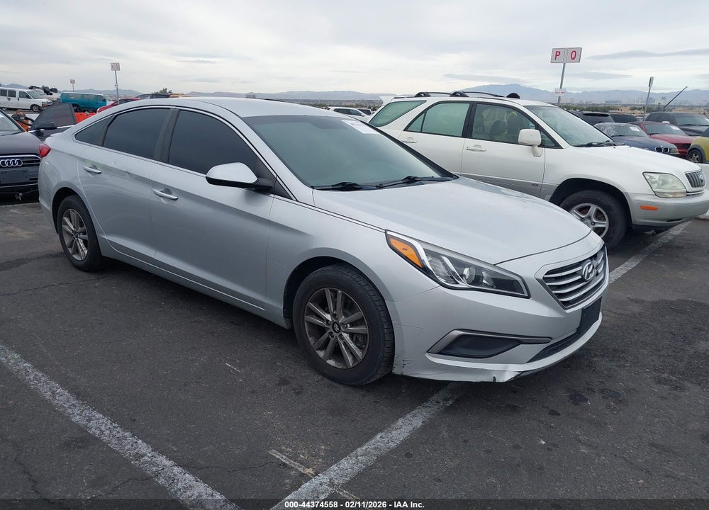 2017 HYUNDAI SONATA VIN: 5NPE24AF1HH485726