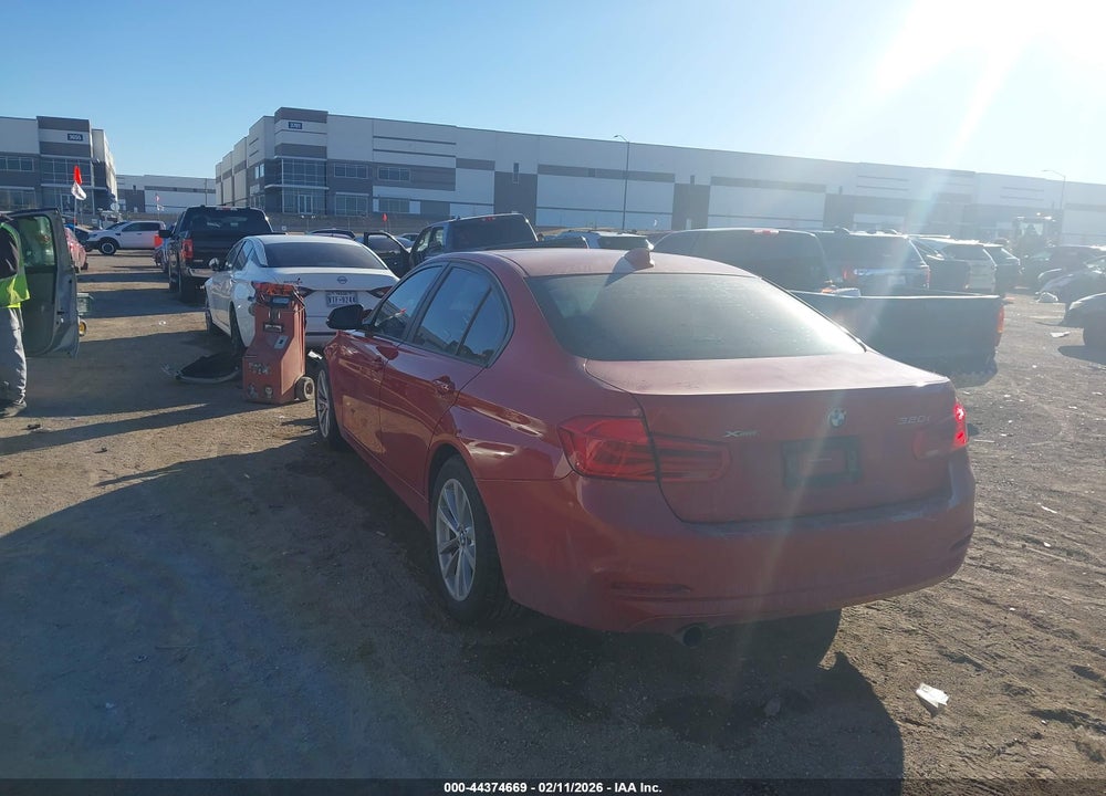 2016 BMW 320I XDRIVE VIN: WBA8E5G58GNU21235