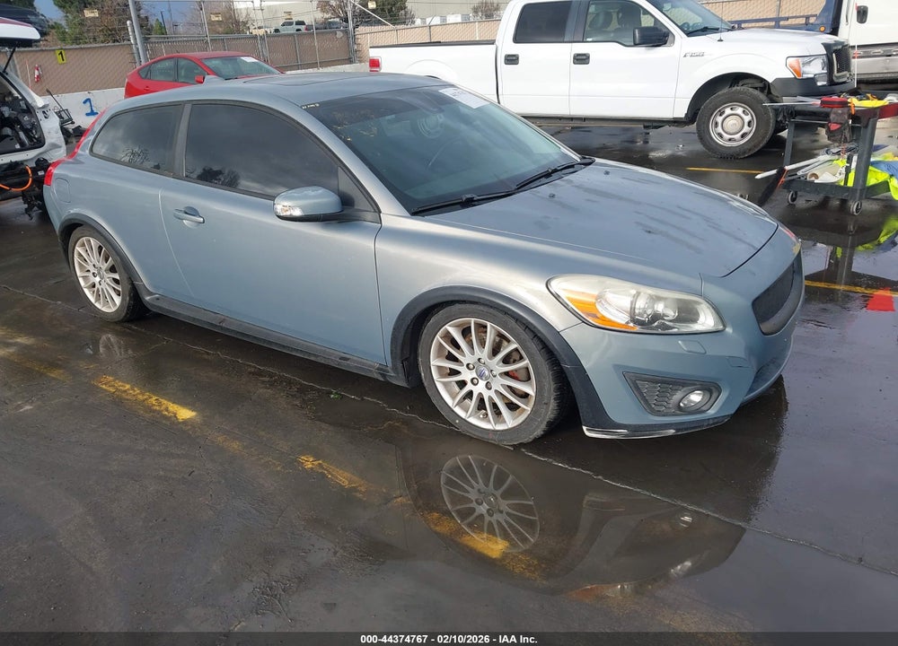 2012 VOLVO C30 T5/T5 PLATINUM/T5 PREMIER PLUS/T5 R-DESIGN/T5 R-DESIGN PLATINUM/T5 R-DESIGN PREMIER PLUS VIN: YV1672MK9C2282431