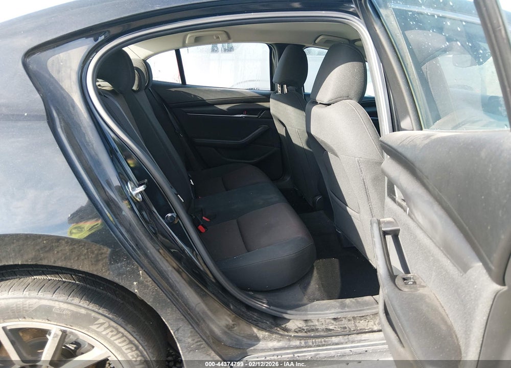 2021 MAZDA 3 2.0 VIN: JM1BPAA79M1328071