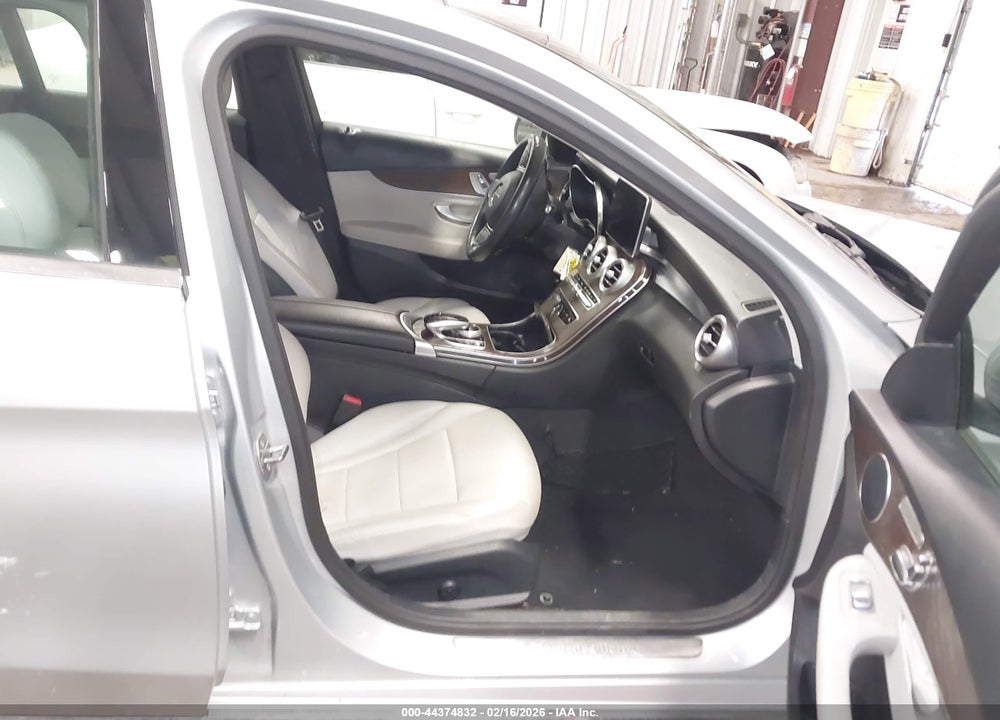 2018 MERCEDES-BENZ C 300 4MATIC VIN: WDDWF4KB0JR393774