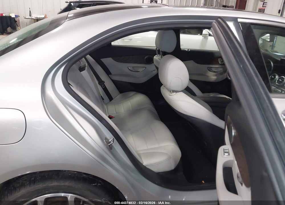 2018 MERCEDES-BENZ C 300 4MATIC VIN: WDDWF4KB0JR393774